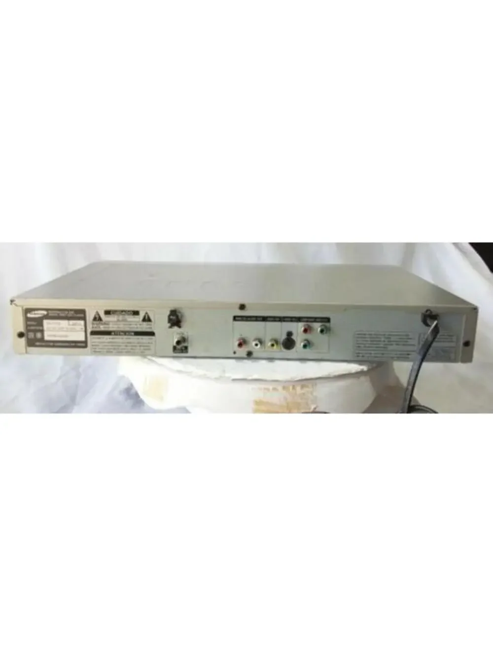 Samsung DVD-P233 DVD CD MP3 Player Multi-Format Fully Tested Working Silver